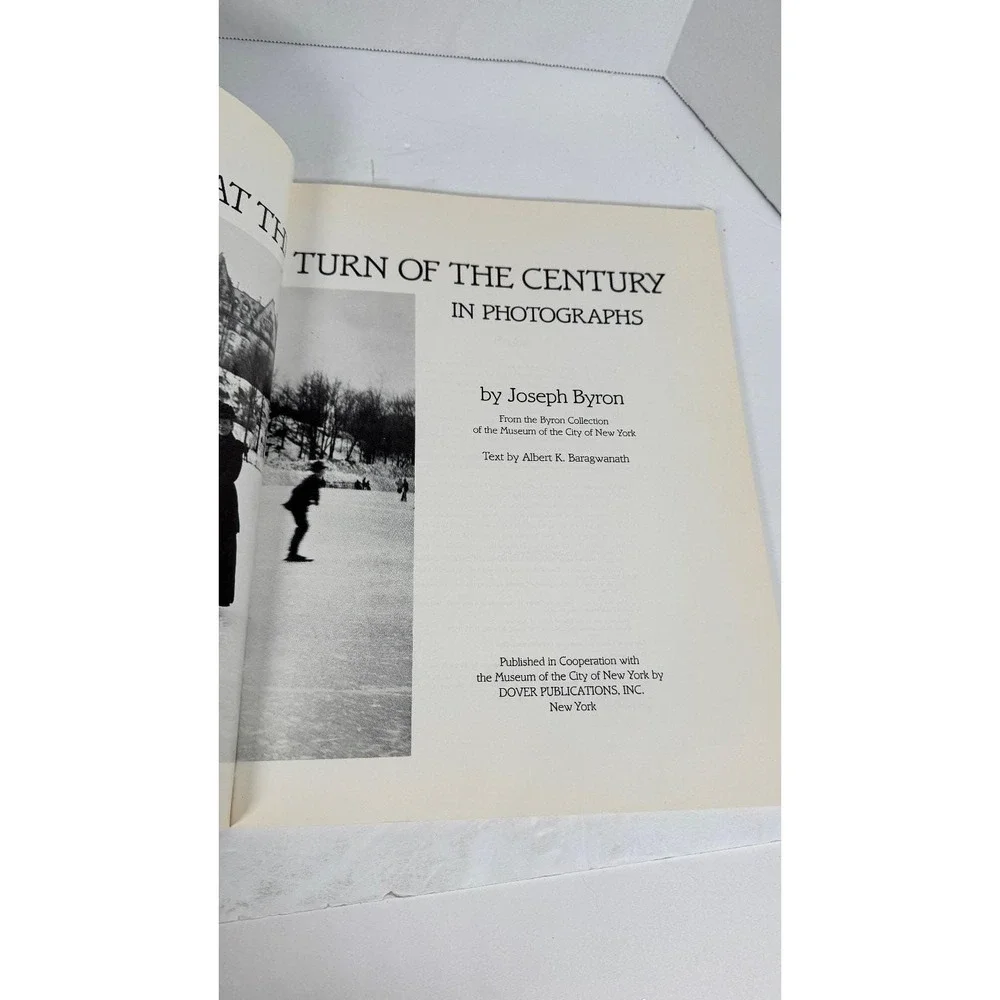 New York Life at Turn of Century Photographs Byron Dover 1985 Pictorial History